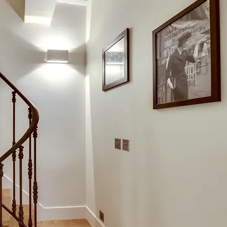 Parisian House Apartment *
