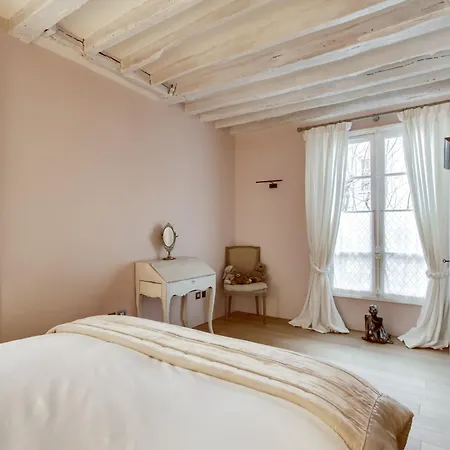 Parisian House